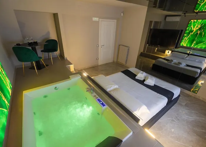 Maximum Exclusive Suite & Spa